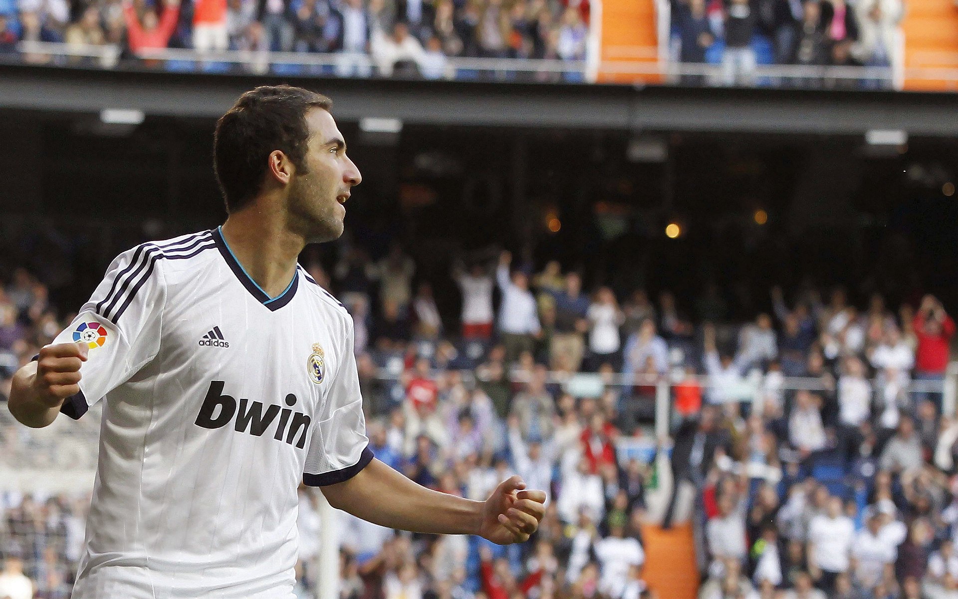 阿尔阿赫利客场表现逐渐提升，艾尔阿赫利